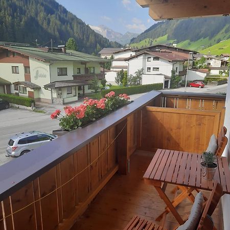 Bed and Breakfast Gruenwaldhof Тукс Экстерьер фото
